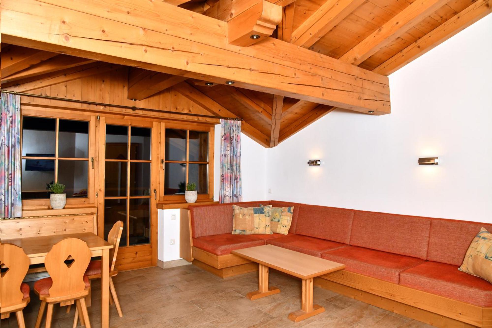 Appartements Neben Der Gondelbahn - Haus Sued Brixen im Thale Esterno foto