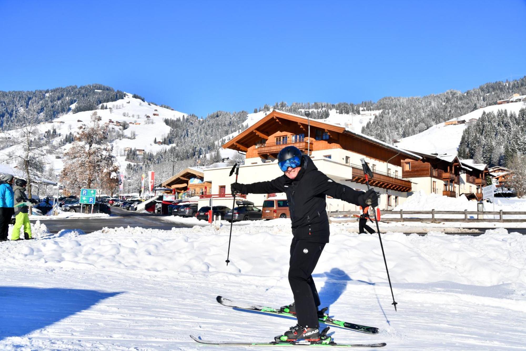 Appartements Neben Der Gondelbahn - Haus Sued Brixen im Thale Esterno foto