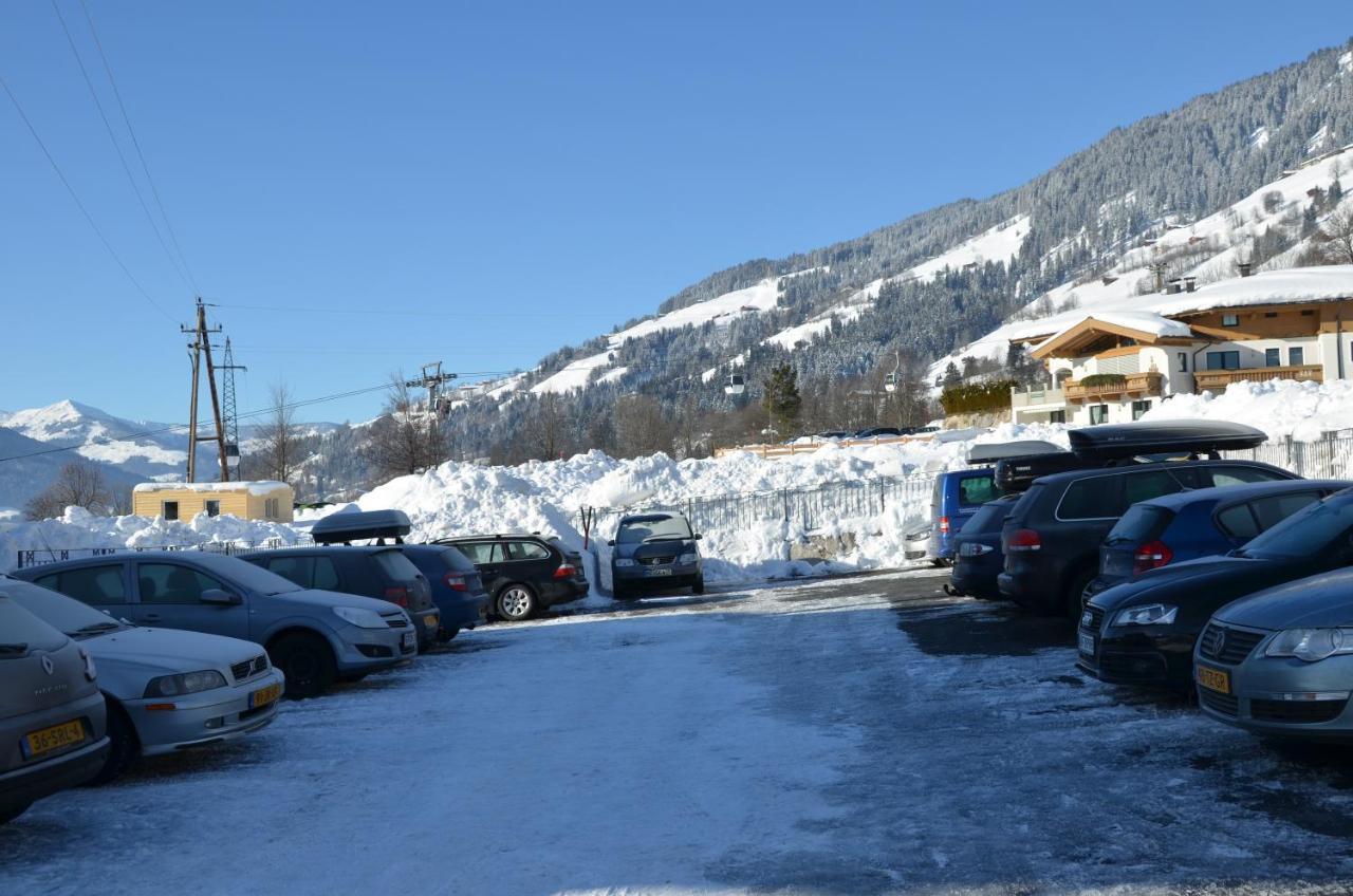 Appartements Neben Der Gondelbahn - Haus Sued Brixen im Thale Esterno foto